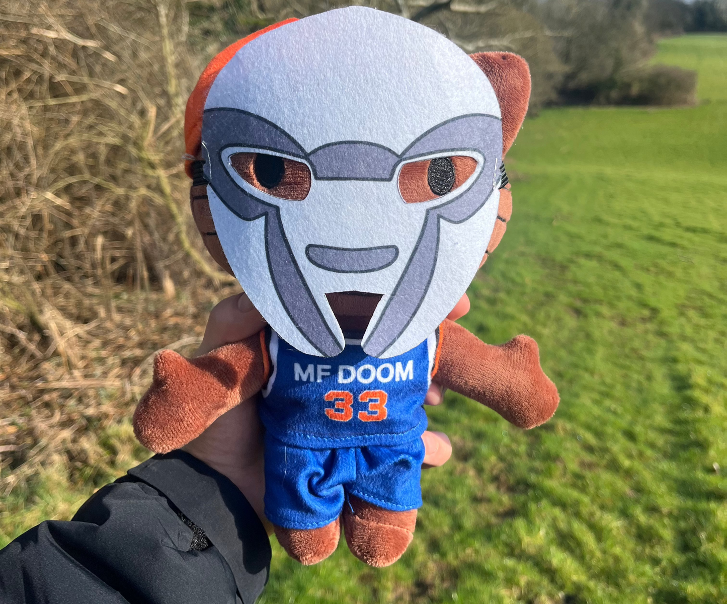 Masked Villain Kitty Plush Plushverse